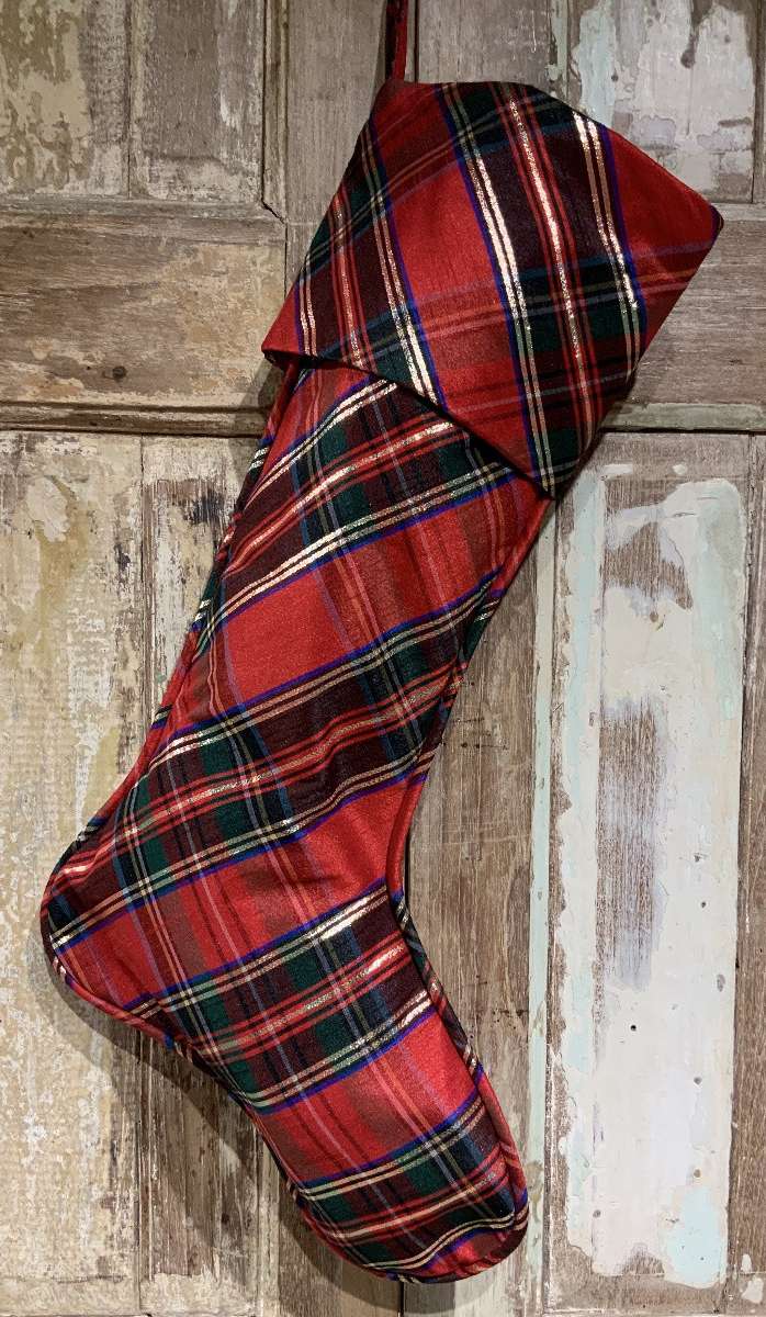 Stocking Dupioni Look Metallic Plaid