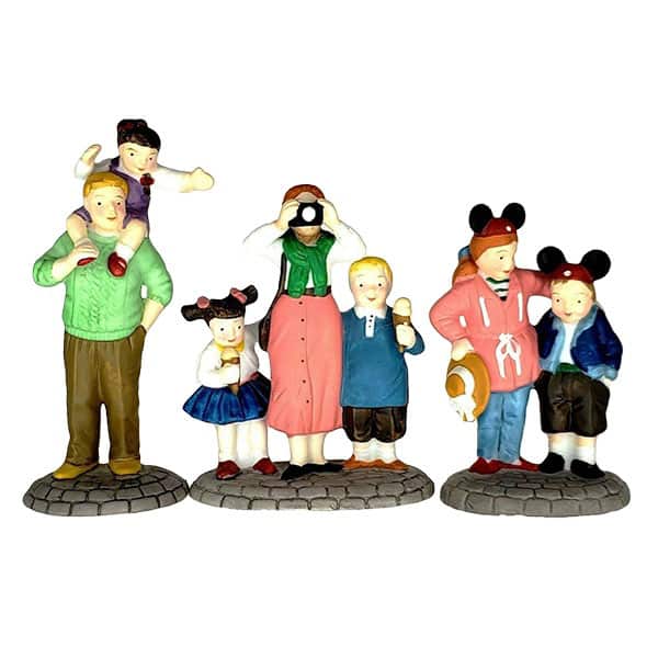 Disney World Parks Series Set Pre loved Dept 56 Family Accessory