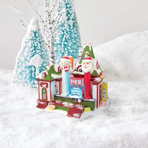 the Imperial Palace of Pez North Pole Village Dept 56 Glamour Shot