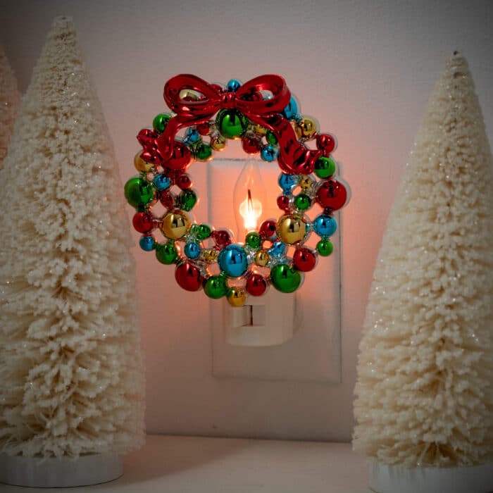 Christmas Wreath Night Light Lit