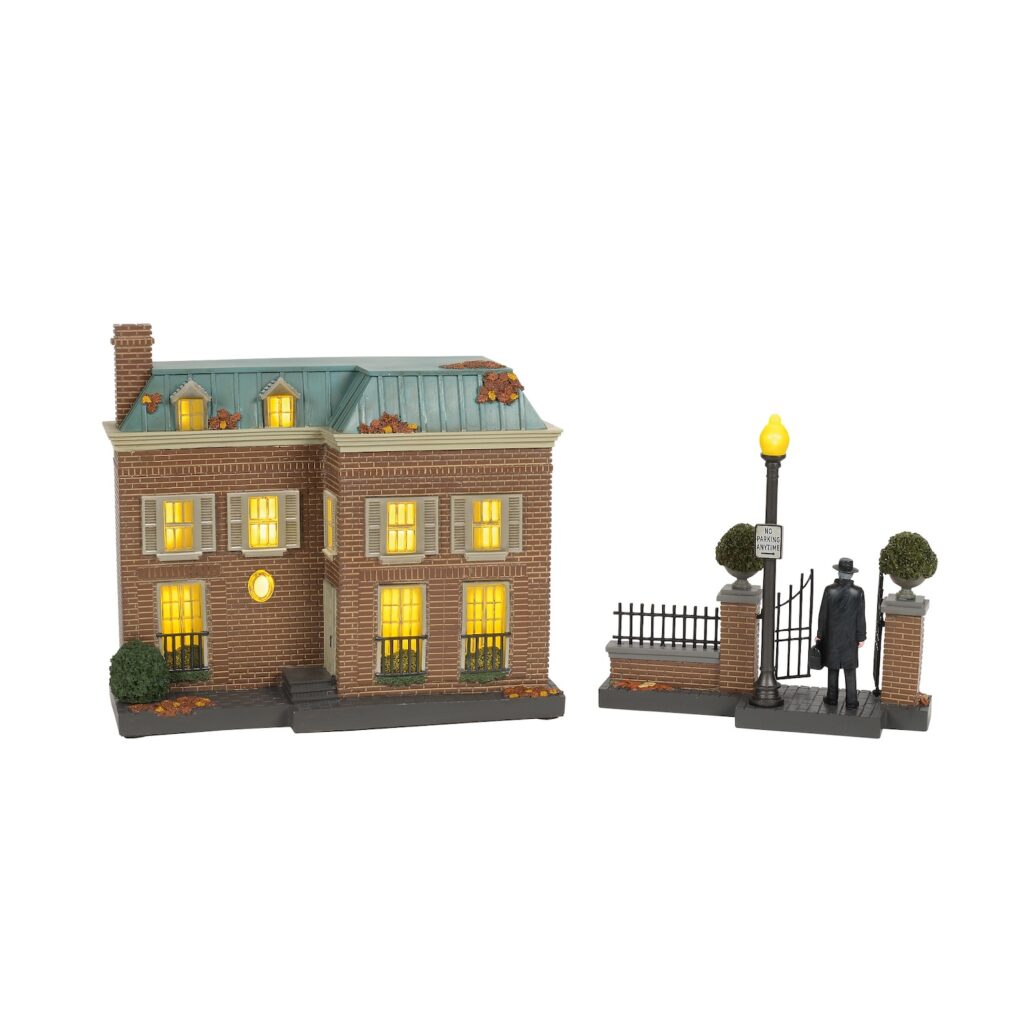 the Exorcist Set Halloween Village D56 New