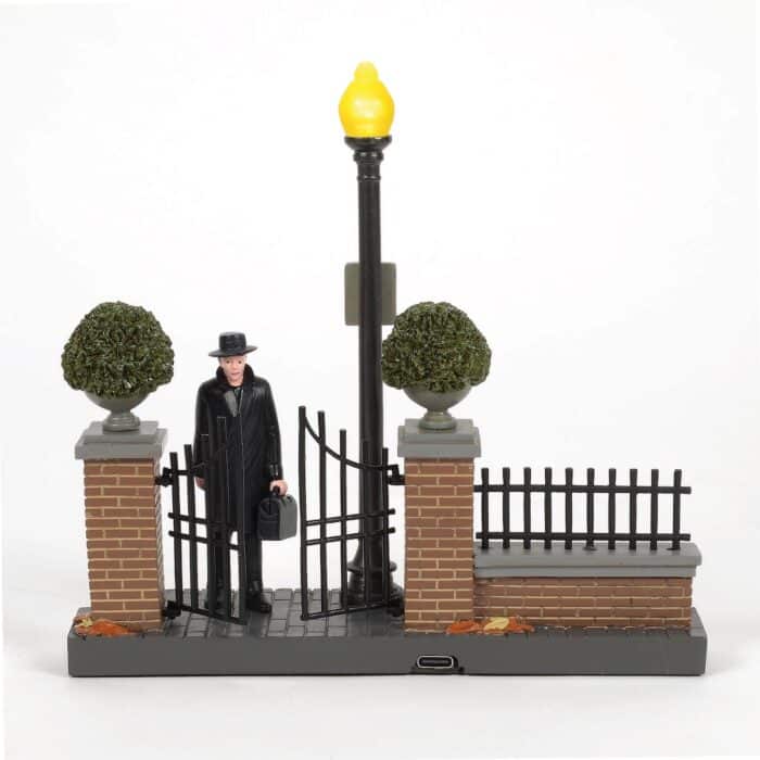 the Exorcist Set Halloween Village D56 New Front