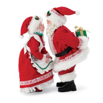 North Pole Sweethearts Figurine