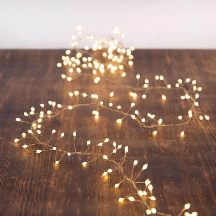 Twinkle Superbright Led Cluster Garland Dark Lit
